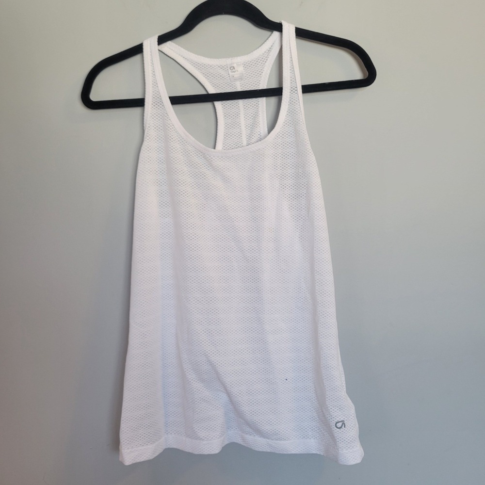 GapFit Womens White Mesh Racerback Tank Top Size M Activewear Workout Gym Shirt